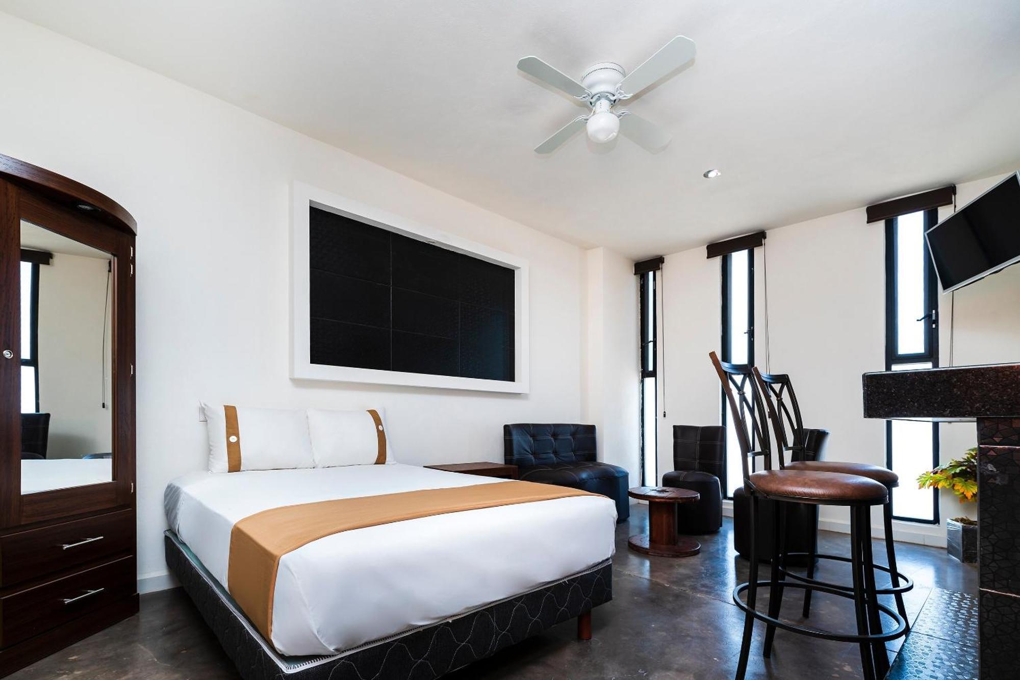 Capital O Hotel Joyma Suites, San Luis San Luis Potosí Kültér fotó